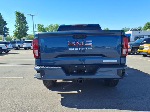 Used 2024 GMC Sierra 1500 Elevation AWD/4WD image 6