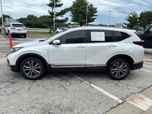 Used 2022 Honda CR-V Touring image 17