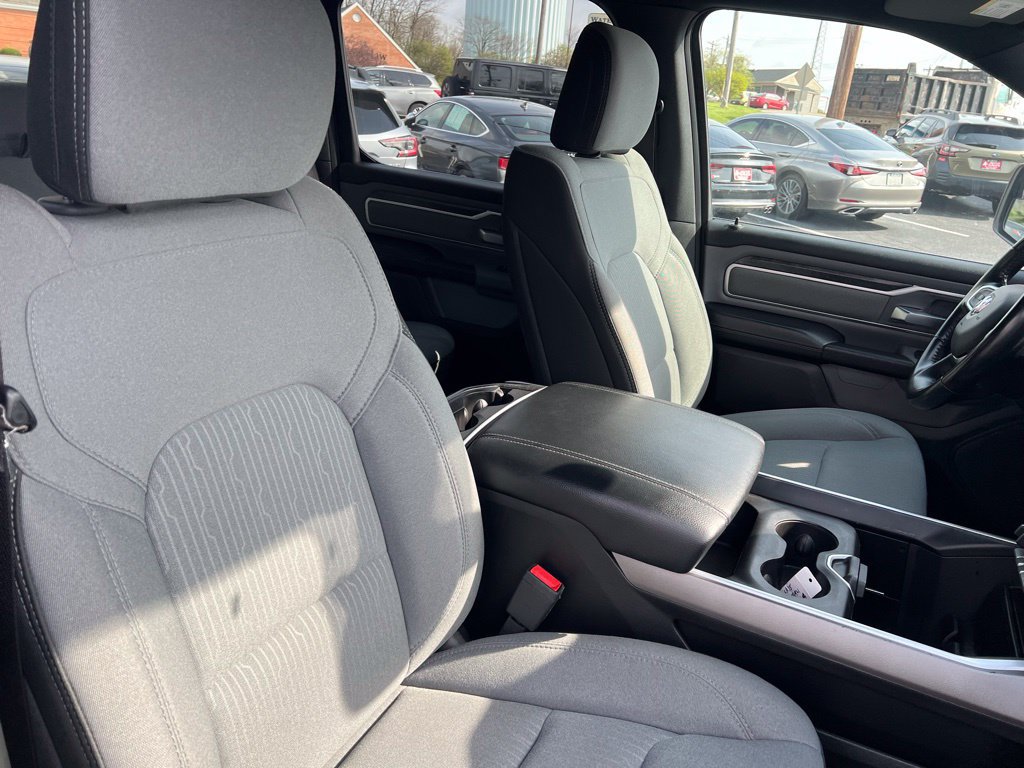 Used 2021 RAM 1500 Big Horn AWD/4WD image 32