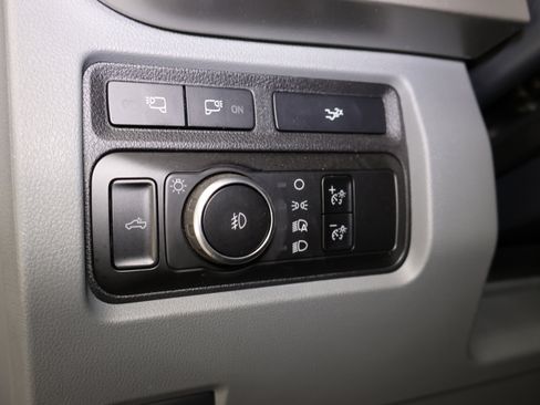 Used 2024 Ford F250 XLT w/ Tremor Off-Road Package image 44