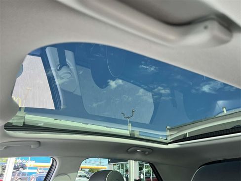 Used 2022 Hyundai Ioniq 5 Limited w/ Cargo Package image 20