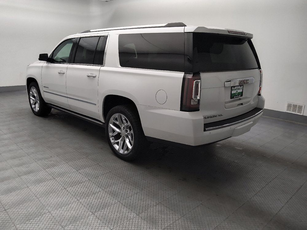 Used 2017 GMC Yukon XL Denali w/ Open Road Package AWD/4WD image 3