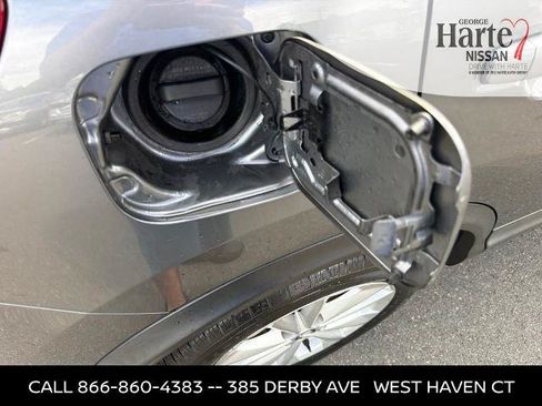Certified 2019 Nissan Rogue Sport SV AWD/4WD image 24