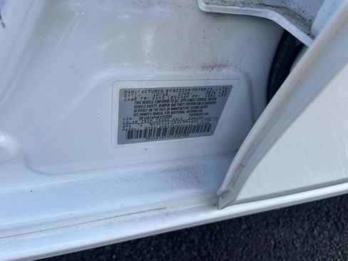 Used 2019 Nissan Sentra SV image 18