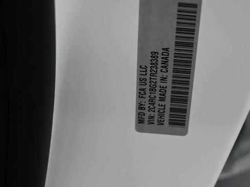 New 2026 Chrysler Pacifica Select image 16