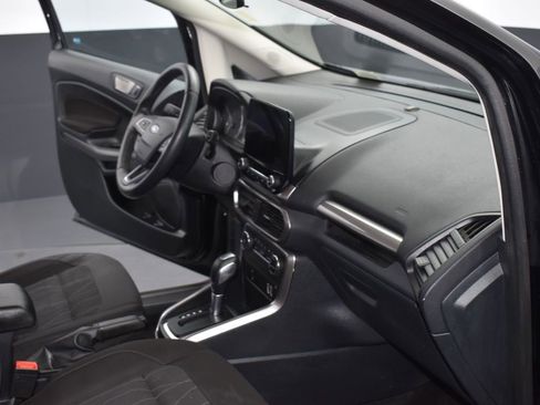 Used 2020 Ford EcoSport SE w/ SE Convenience Package image 16