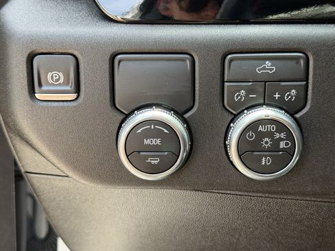 Used 2026 GMC Sierra 1500 Elevation RWD image 24