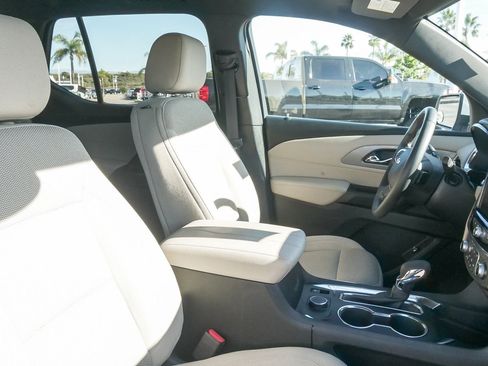 Used 2023 Chevrolet Traverse LT w/ LPO, Cargo Package image 17