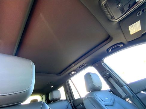 Certified 2023 Cadillac XT6 Premium Luxury image 13