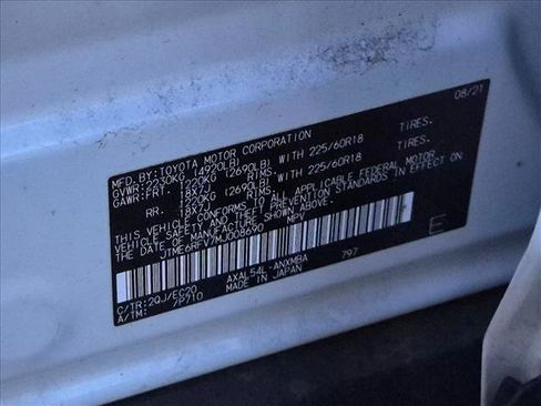 Used 2021 Toyota RAV4 XSE w/ XSE Grade Weather Package AWD/4WD image 15