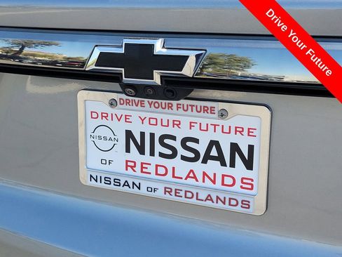 Used 2023 Chevrolet Traverse RS w/ LPO, Floor Liner Package FWD image 32
