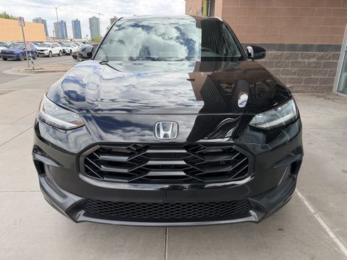 Used 2024 Honda HR-V Sport image 10