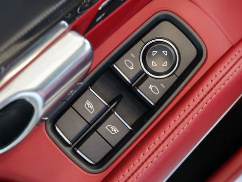 Certified 2018 Porsche 911 Turbo AWD/4WD image 34