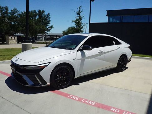 New 2025 Hyundai Elantra N Line image 4