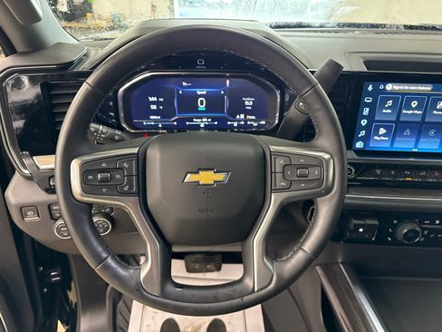 Certified 2024 Chevrolet Silverado 2500 LTZ w/ LTZ Plus Package AWD/4WD image 16