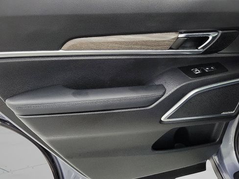 Used 2021 Kia Telluride SX w/ SX Prestige Package image 16