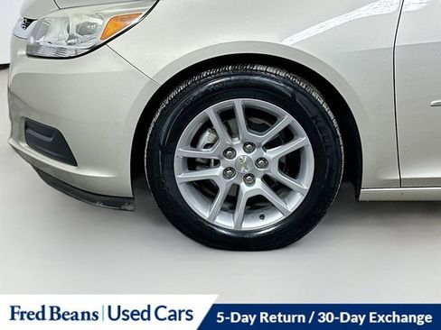 Used 2015 Chevrolet Malibu LT w/ Power Convenience Package image 29