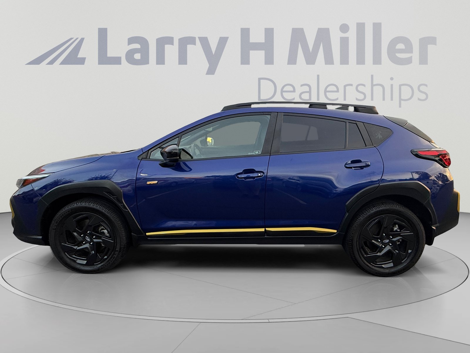 Used 2024 Subaru Crosstrek 2.5i Sport w/ Crosstrek Mirror Package AWD/4WD image 2