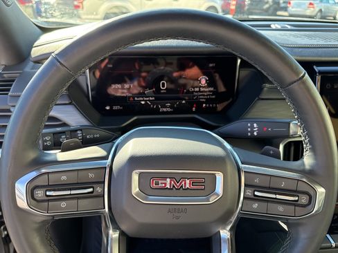 Used 2024 GMC Acadia Elevation w/ Luxury Package image 30