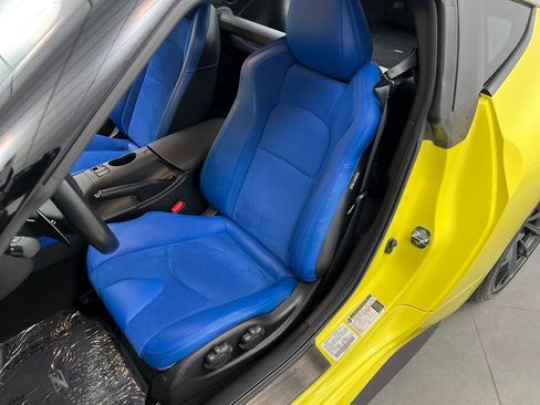 Used 2024 Nissan Z Performance w/ Floor Mat Package RWD image 9