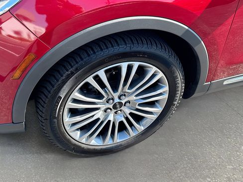 Used 2017 Lincoln MKX Reserve image 33