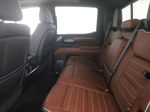 Used 2024 GMC Sierra 1500 Denali Ultimate image 30