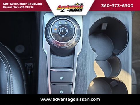 Used 2024 Ford Escape Platinum AWD/4WD image 20