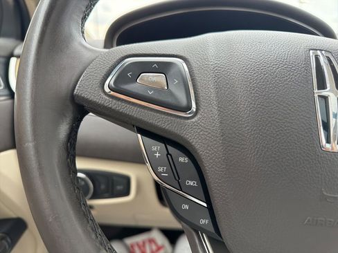 Used 2016 Lincoln MKC Select w/ Select Plus Package FWD image 30