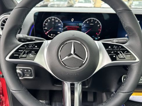 New 2026 Mercedes-Benz GLB 250 image 11