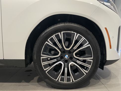 Used 2026 BMW X3 xDrive30i w/ Premium Package AWD/4WD image 10