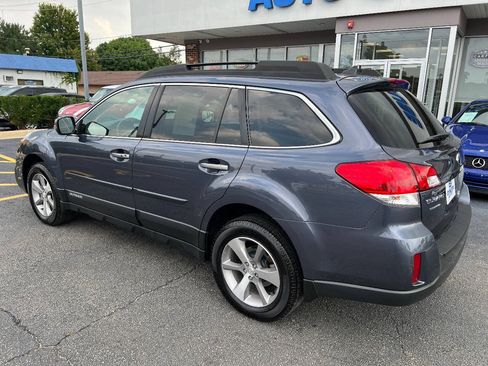 Used 2014 Subaru Outback 2.5i Limited AWD/4WD image 12