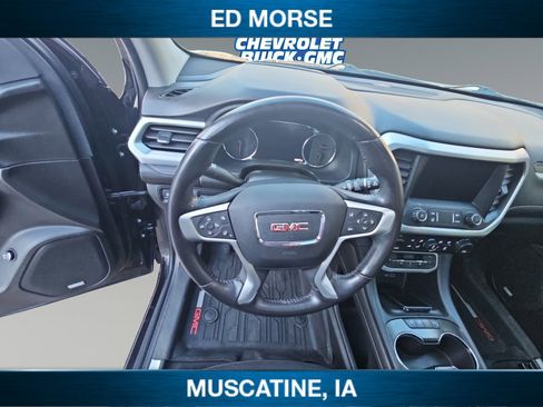 Used 2021 GMC Acadia SLT w/ Elevation Edition image 14