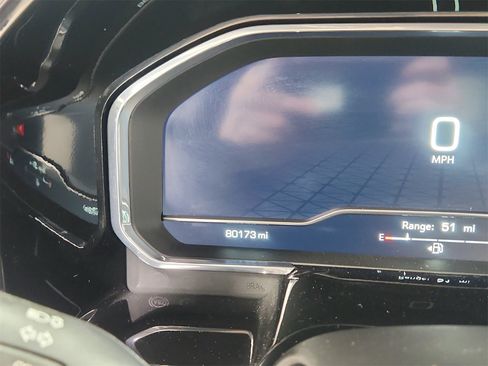 Used 2022 GMC Sierra 1500 SLT w/ SLT Premium Plus Package image 22