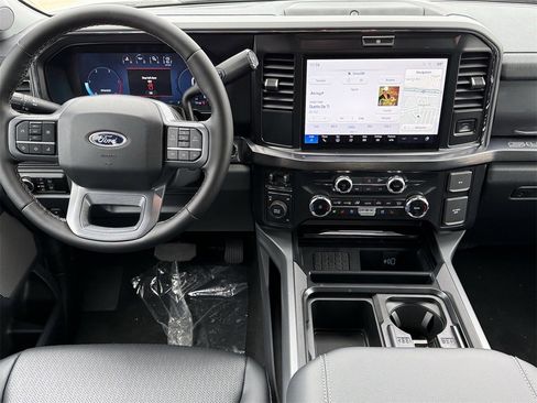 New 2026 Ford F550 4x4 Crew Cab Super Duty image 18