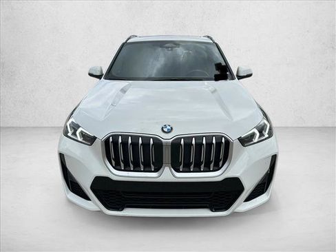Used 2026 BMW X1 xDrive28i AWD/4WD image 2