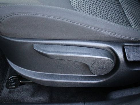 Certified 2024 Kia Sportage LX image 7