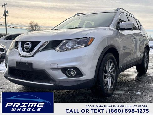 Used 2015 Nissan Rogue SL w/ SL Premium Package image 3