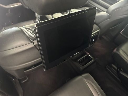 Used 2022 Jeep Wagoneer Series III w/ Convenience Group I AWD/4WD image 27