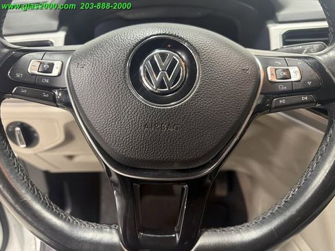 Used 2018 Volkswagen Atlas SEL Premium image 22