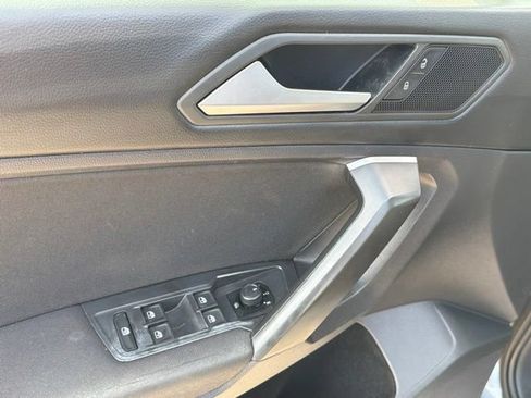 Used 2021 Volkswagen Tiguan S FWD image 23