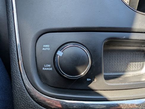 Used 2018 Dodge Durango R/T w/ Blacktop Package AWD/4WD image 18