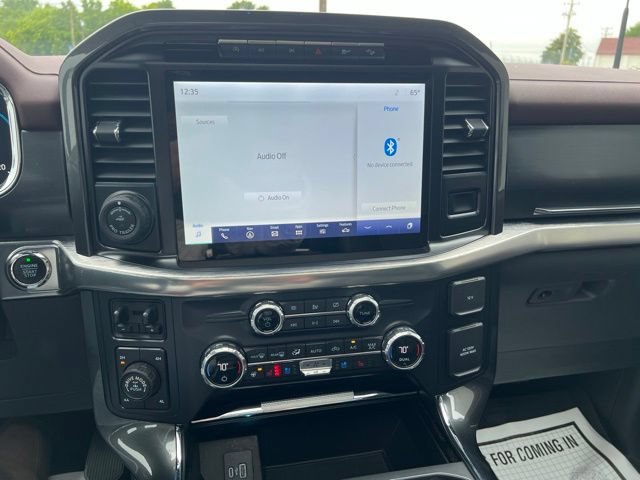 Used 2021 Ford F150 Lariat w/ Equipment Group 502A High AWD/4WD image 17