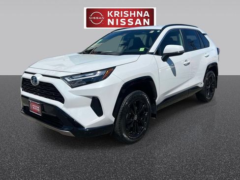 Used 2024 Toyota RAV4 SE w/ Weather Package AWD/4WD image 2