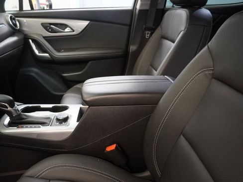 Used 2023 Chevrolet Blazer LT image 7