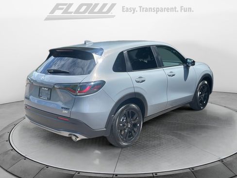 New 2026 Honda HR-V Sport image 7