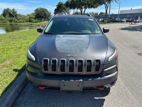 Used 2016 Jeep Cherokee Trailhawk w/ Leather Interior Group AWD/4WD image 9