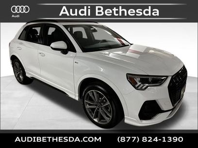 Certified 2025 Audi Q3 2.0T Premium w/ Convenience Package