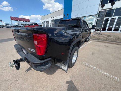 Used 2025 Chevrolet Silverado 3500 High Country w/ High Country Premium Package AWD/4WD image 11
