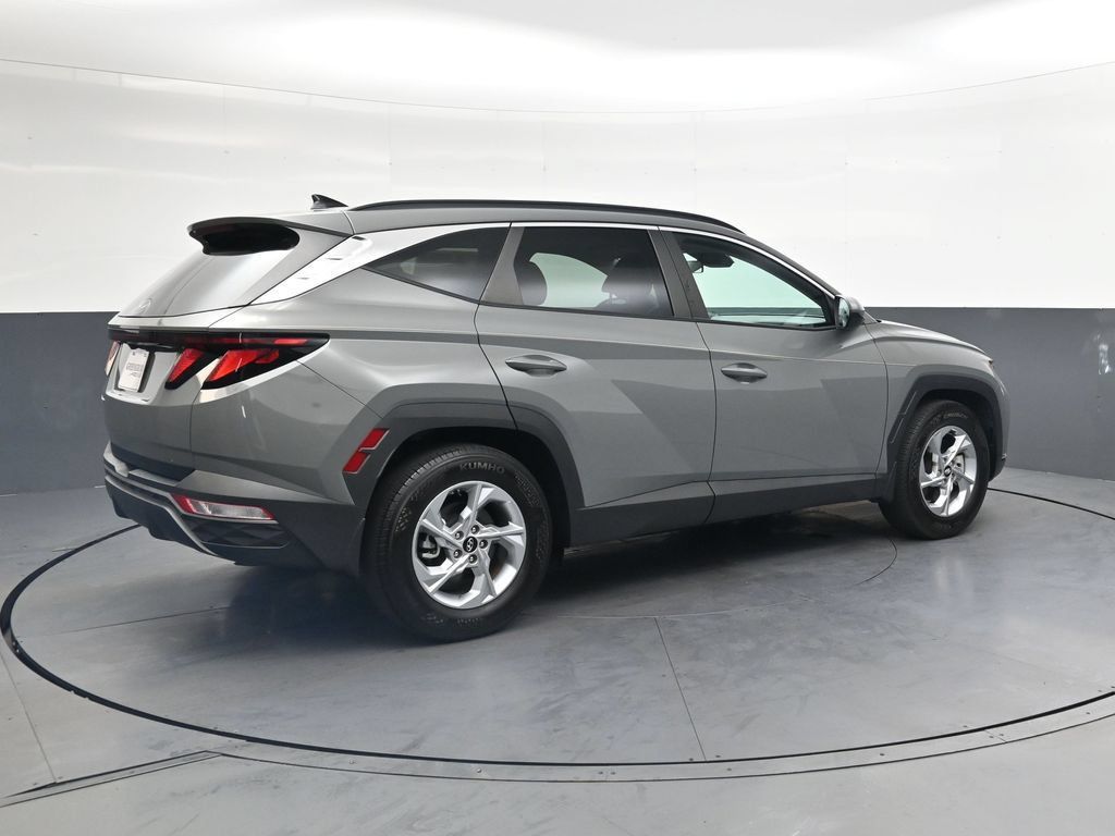 Used 2024 Hyundai Tucson SEL FWD image 5
