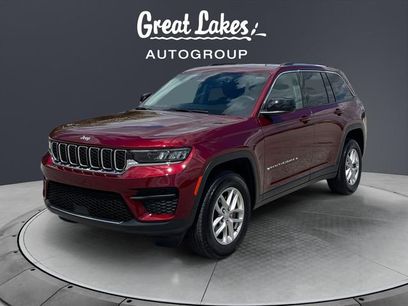Used 2023 Jeep Grand Cherokee Laredo